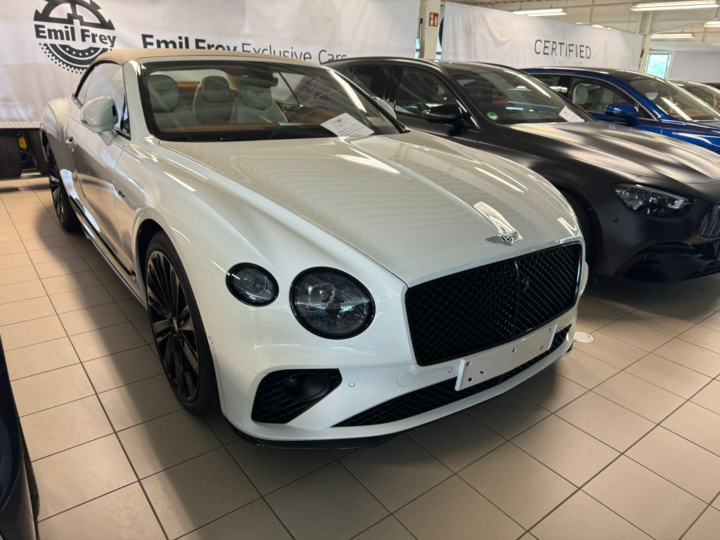 Bentley Continental GTC Speed W12 exterior - DeGa Auto