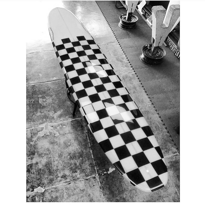 Planche violette logo Tyler x Shapers Club