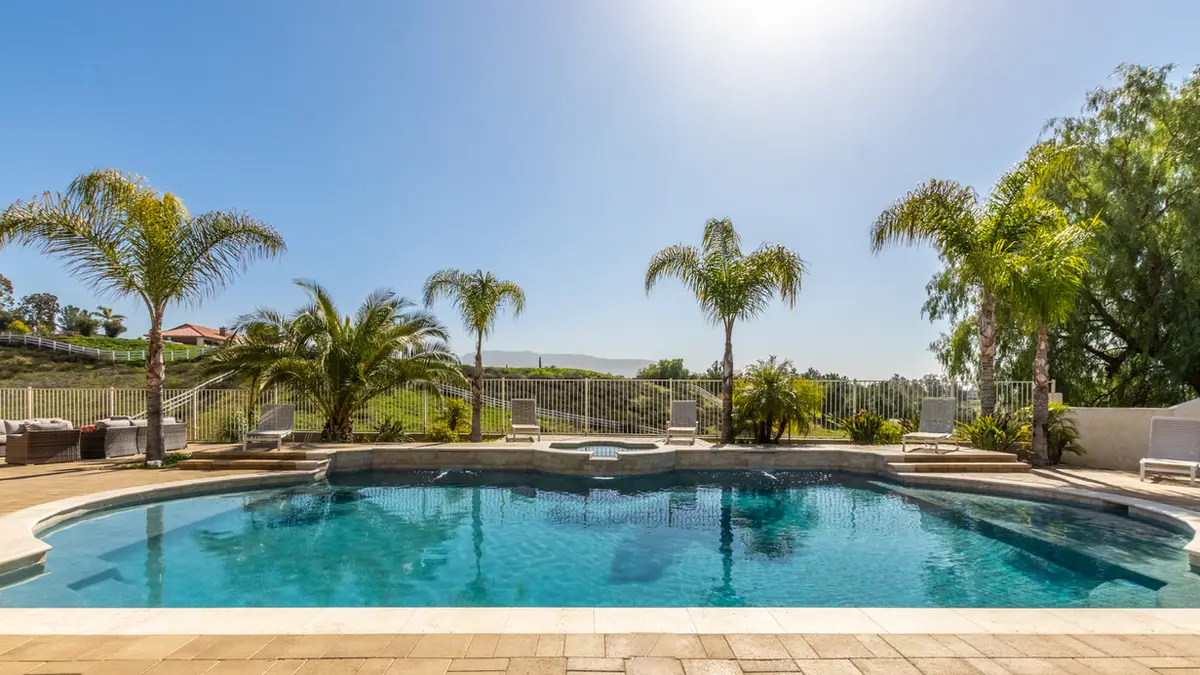 Temecula Valley pool by California Pools