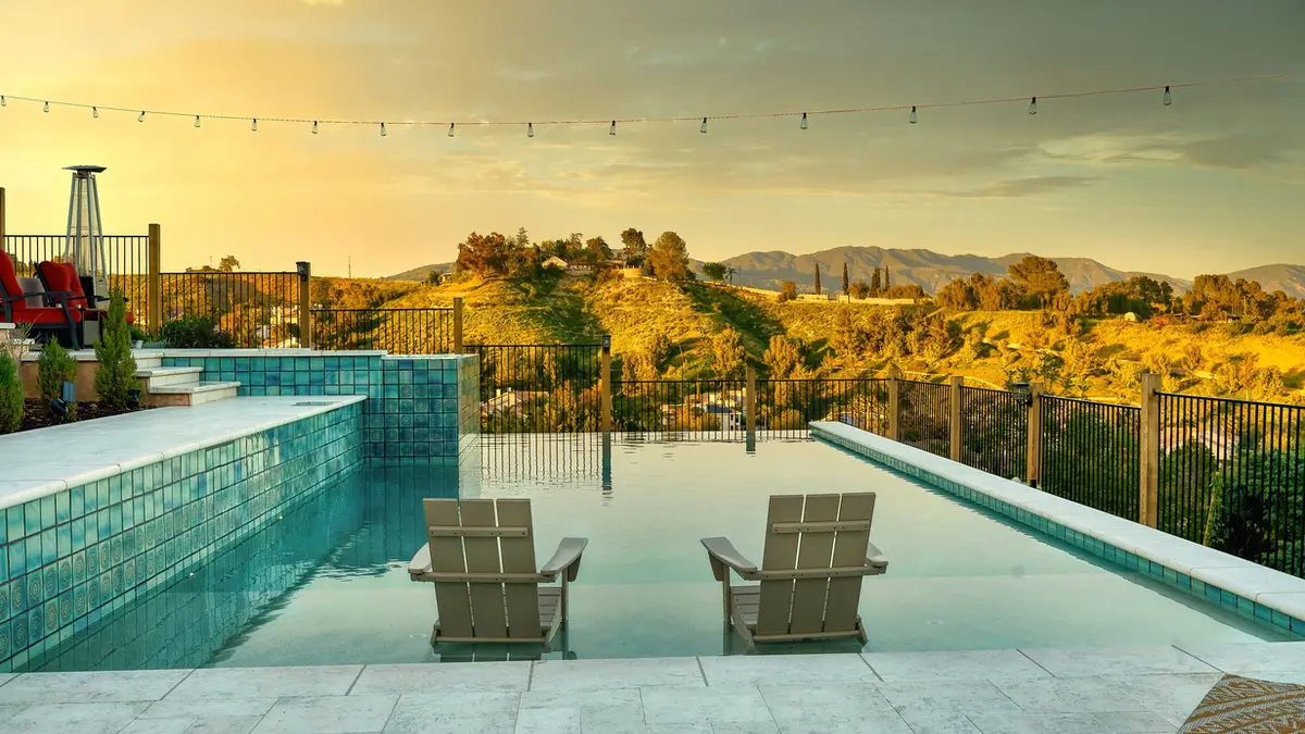 Orange County (North) pool by California Pools