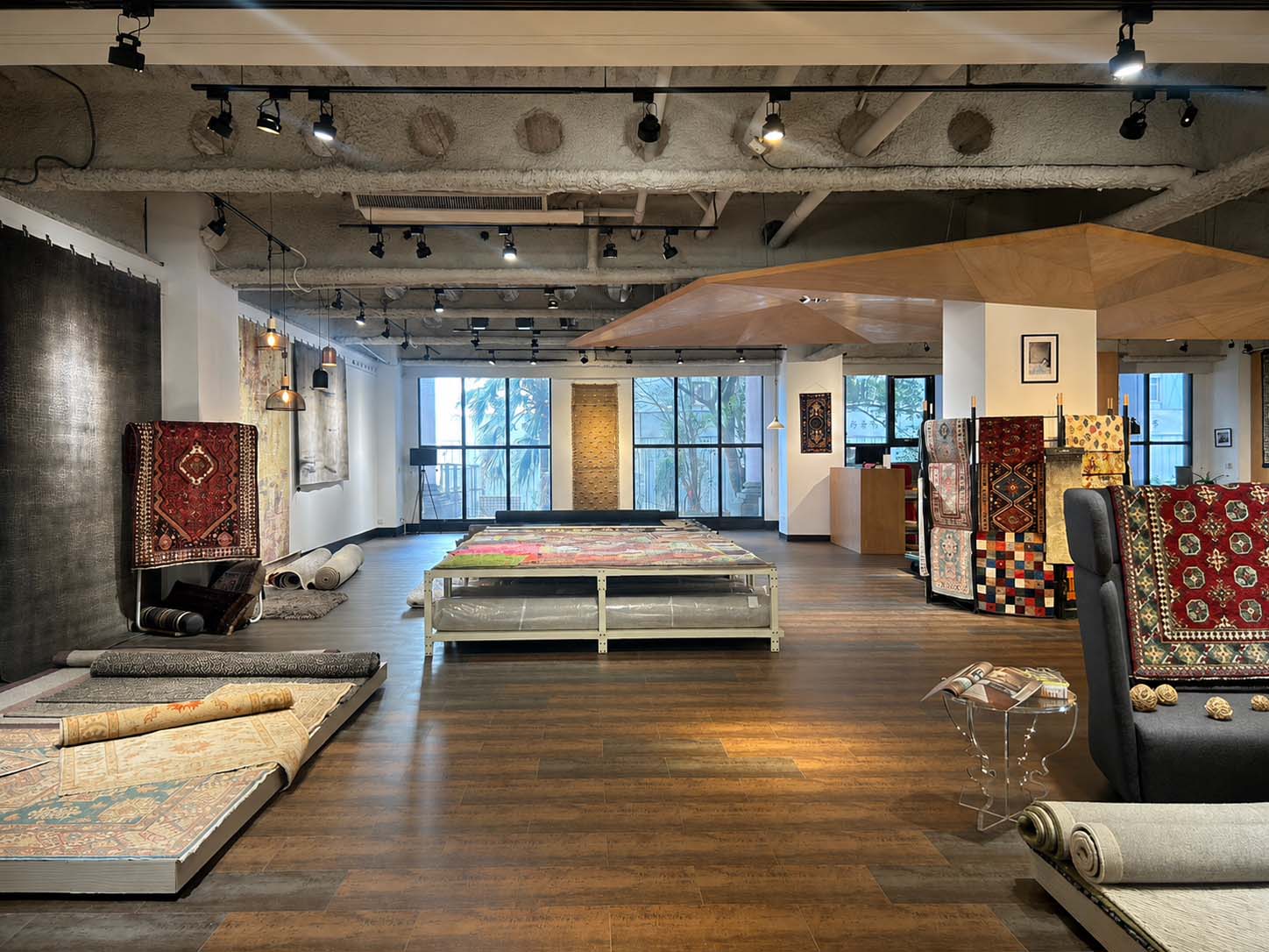 Hues showroom 1