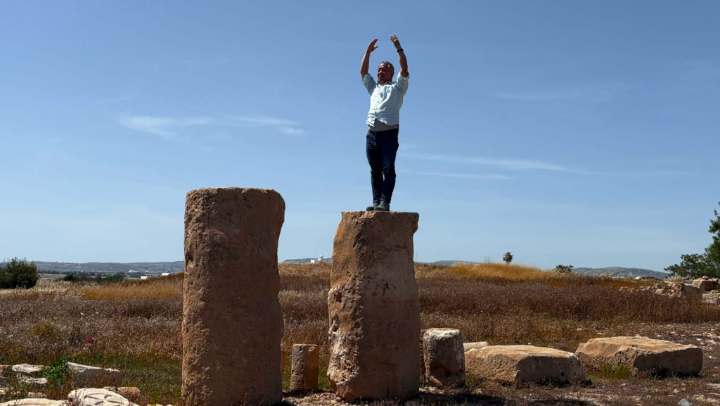 Embrace Your Power: The Qigong Path from Awareness to Action