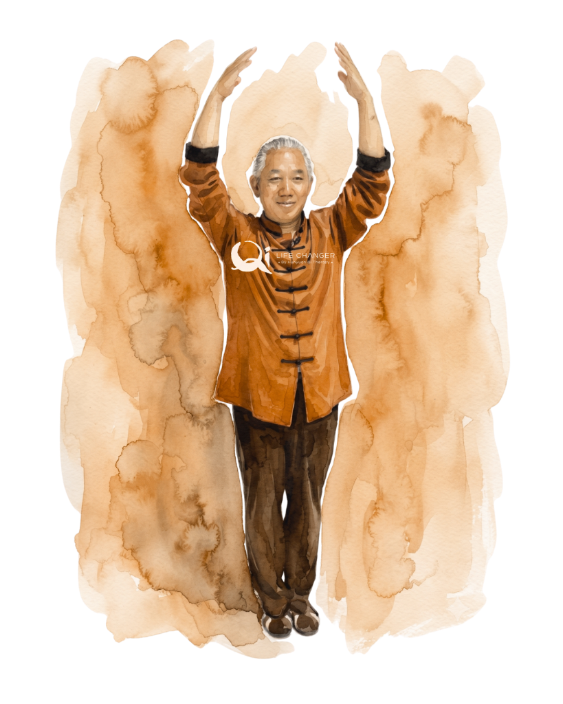 Master Yuantong Liu demonstrating the Hold Qi Up Pour Qi Down method in Zhineng Qigong Level 1