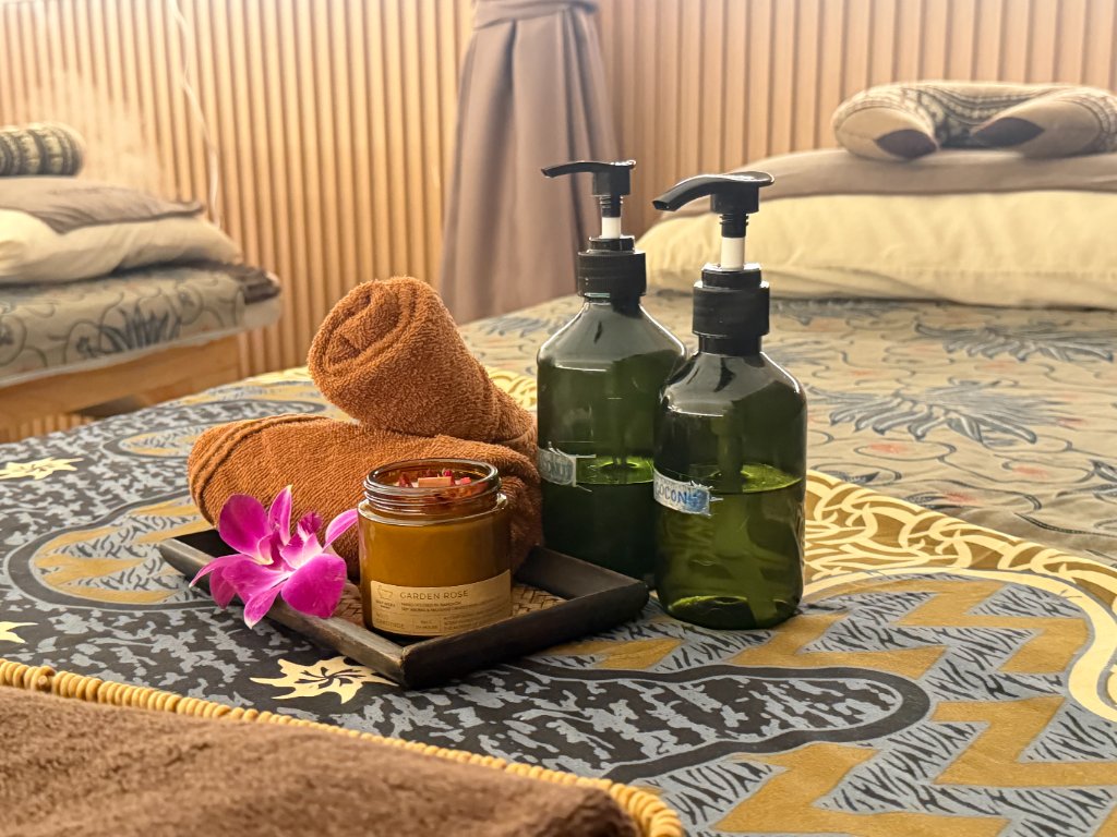 Tropical Massage