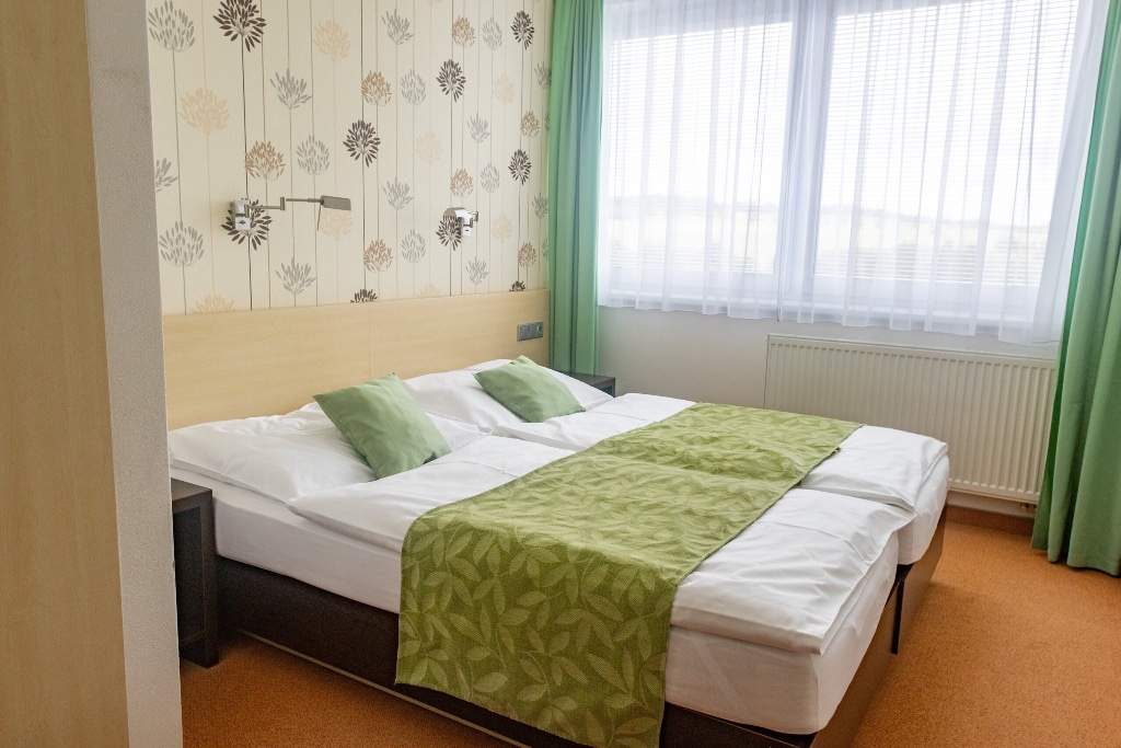 Pokoj 01
