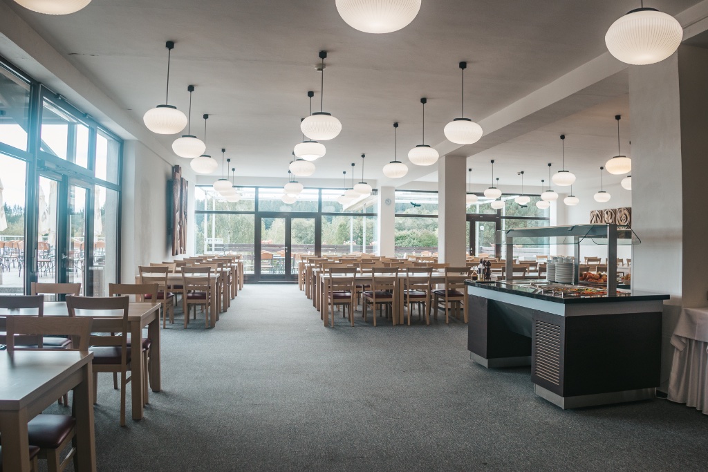 Restaurace