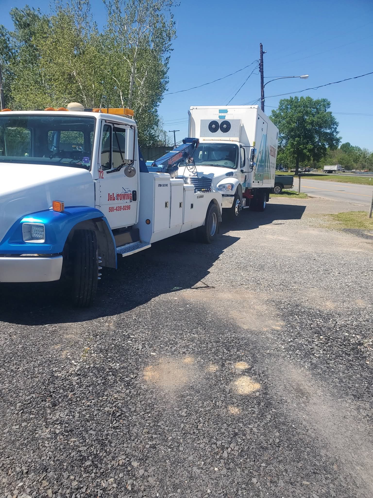 J & L Towing in action 19