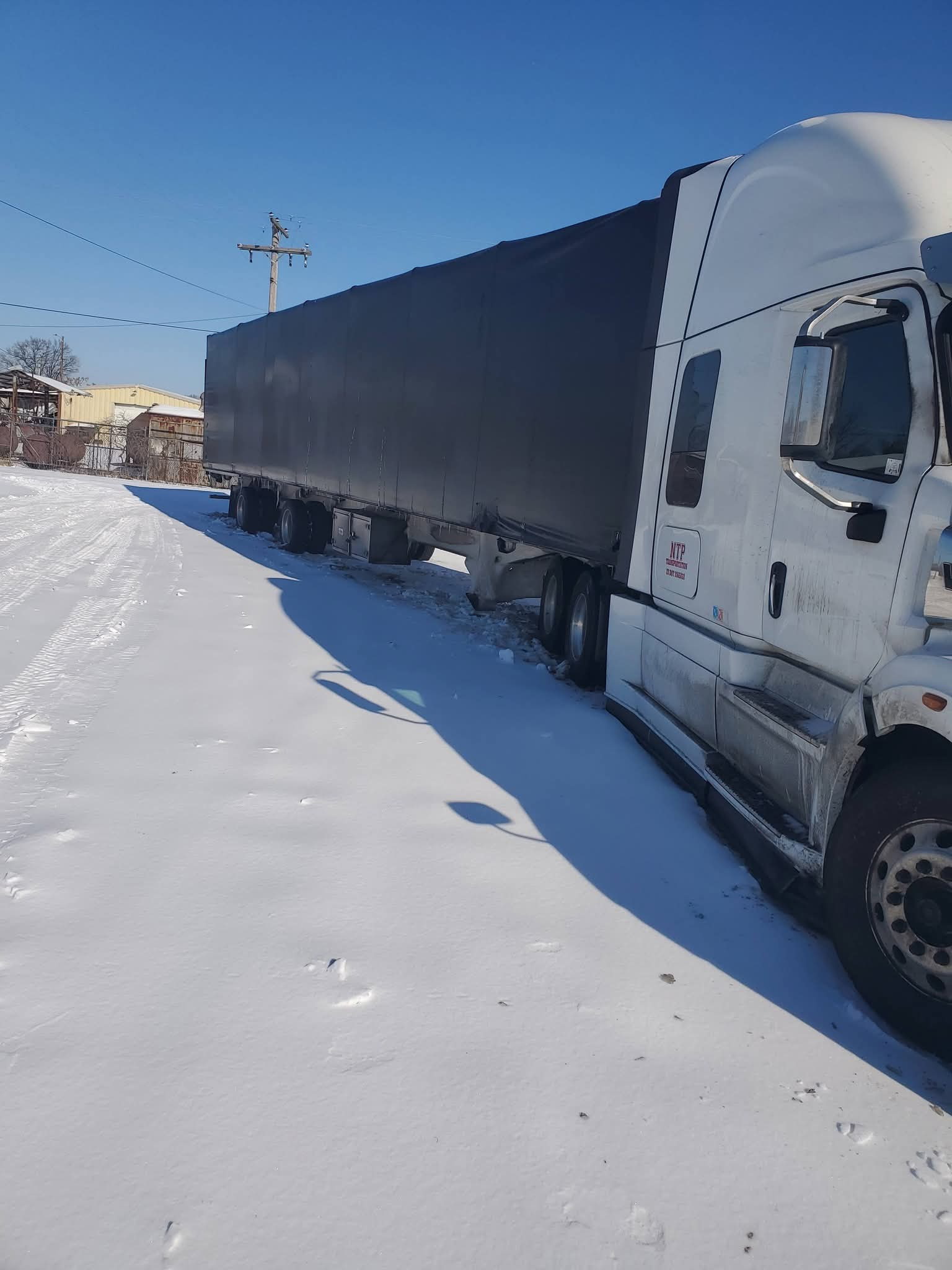 J & L Towing in action 18