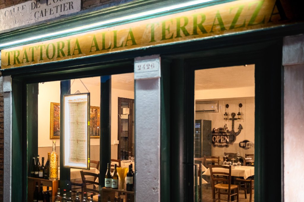 Trattoria Alla Terrazza exterior at night