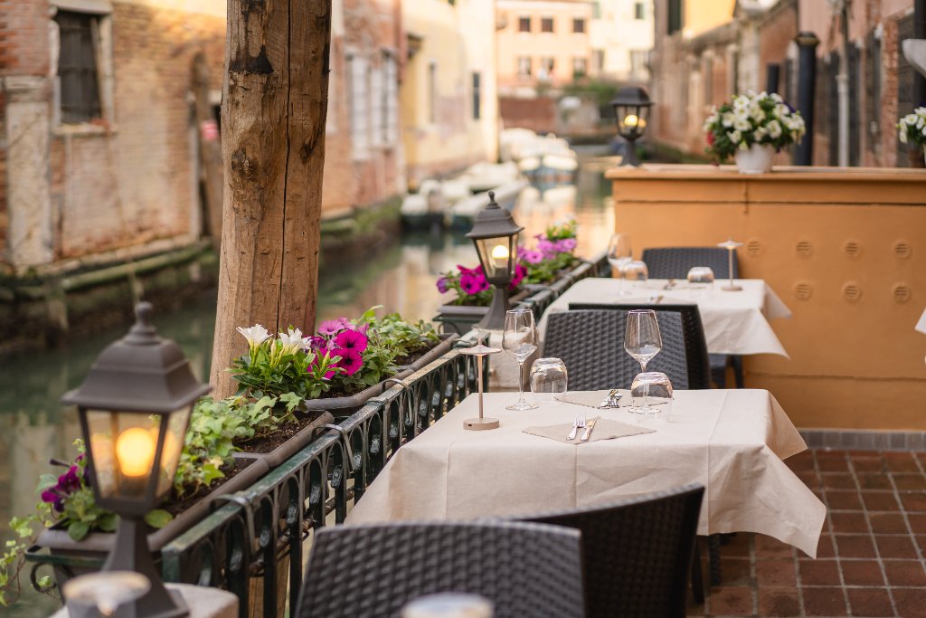 Al fresco terrace with flowers and lanterns