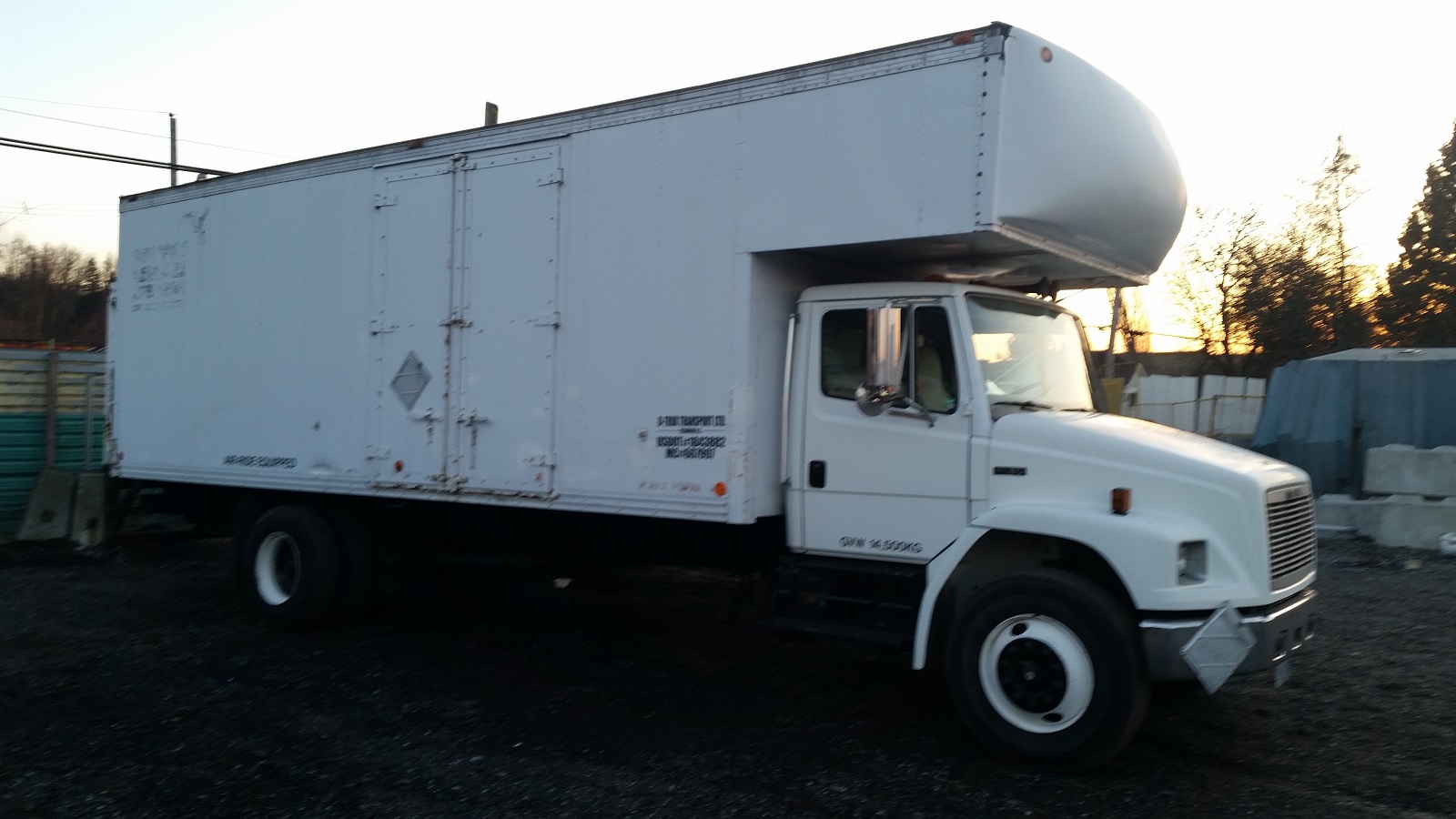 7 Ton moving truck