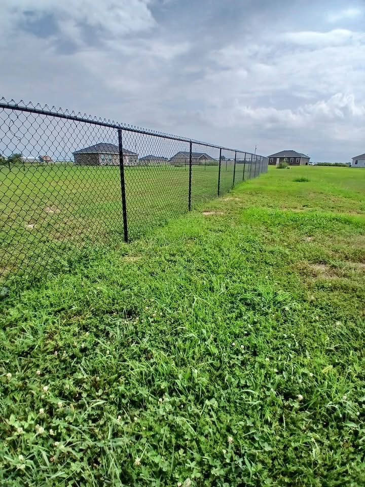 Completed fencing project by McGuires' Wood & Weld, LLC