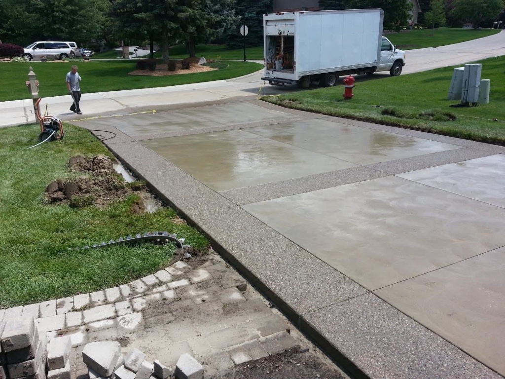 Aggregate Border Driveway