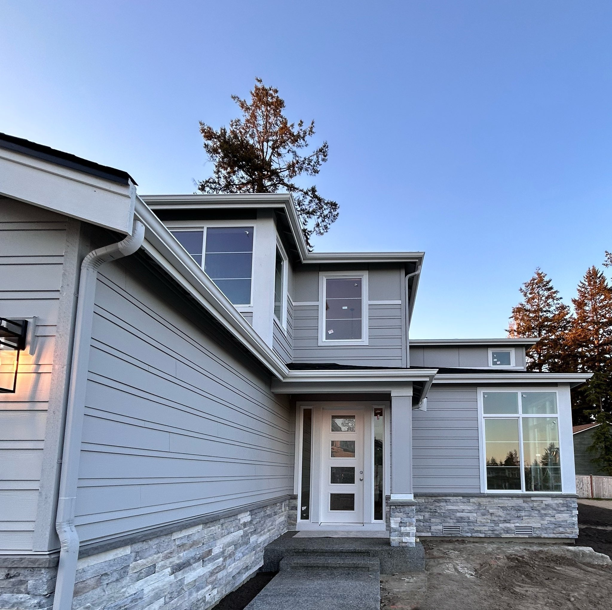 Grey Clapboard & Stacked Stone