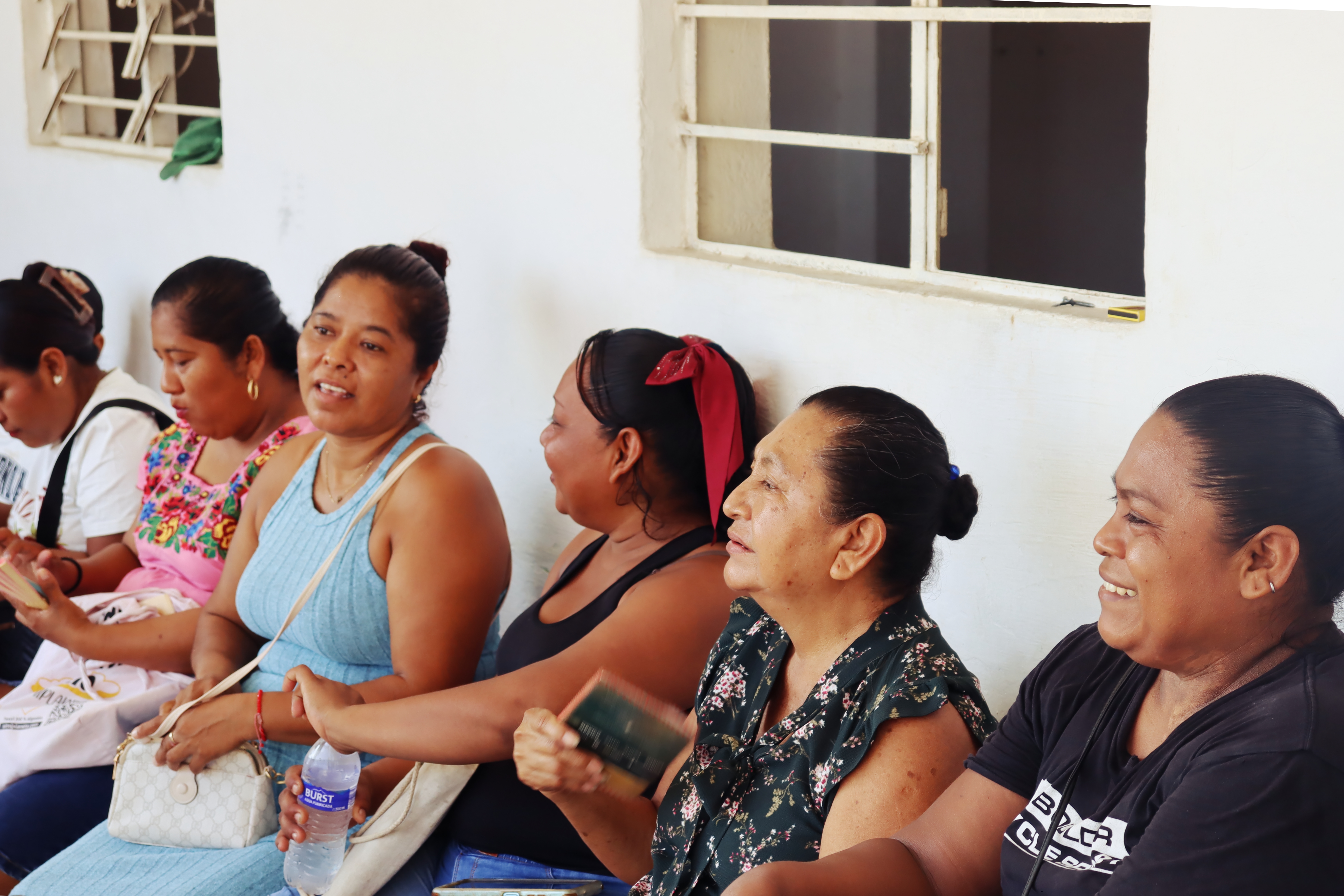 Mujeres de la comunidad