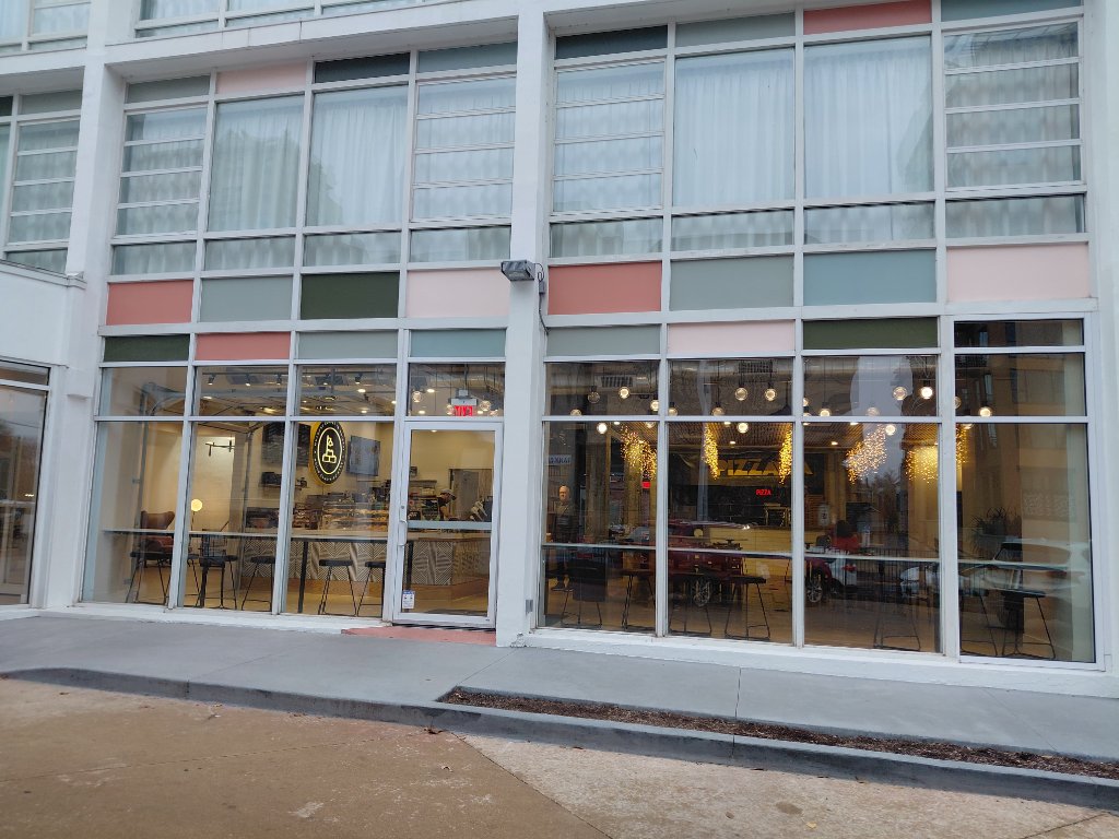 Crepes and Treats storefront at 4630 Lindell Blvd, Central West End, St. Louis