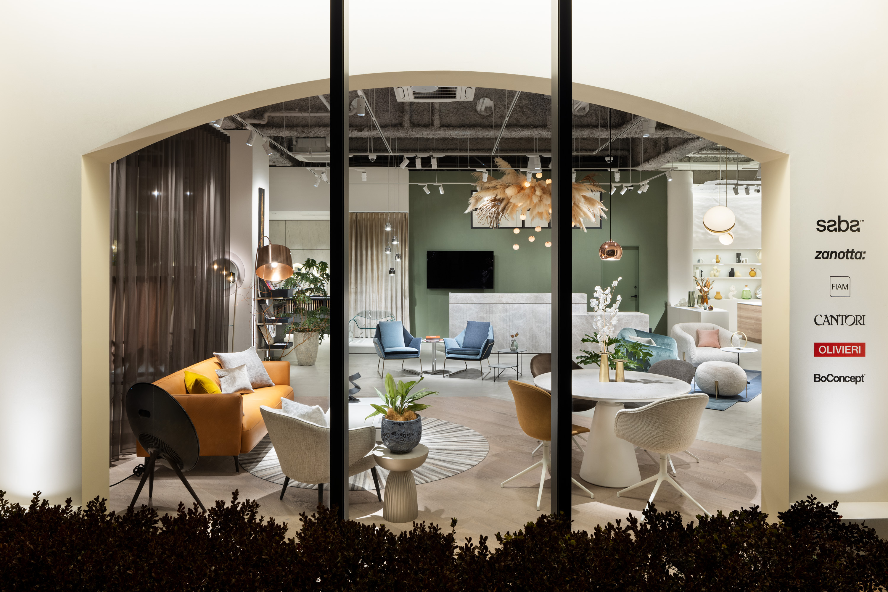 Furniture & Completion