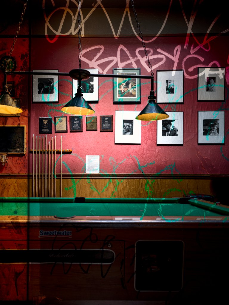 Pool Bar