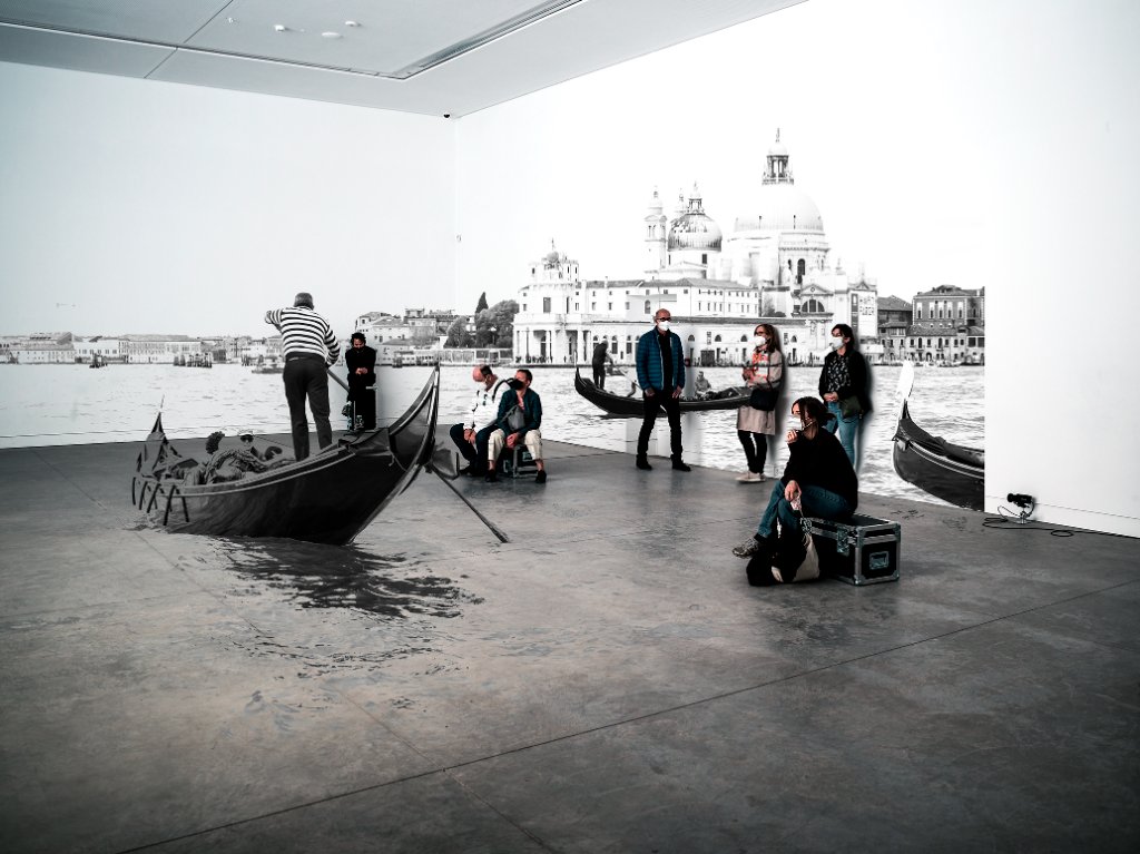 Art and Gondoliers