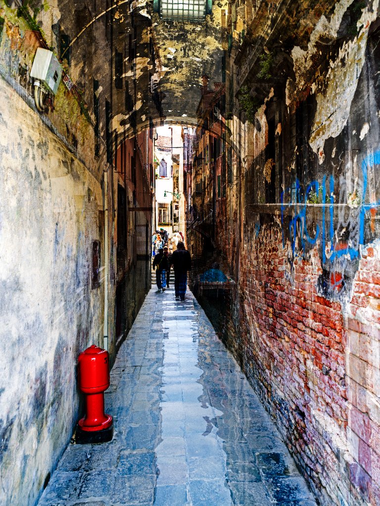 Navigating Alleys