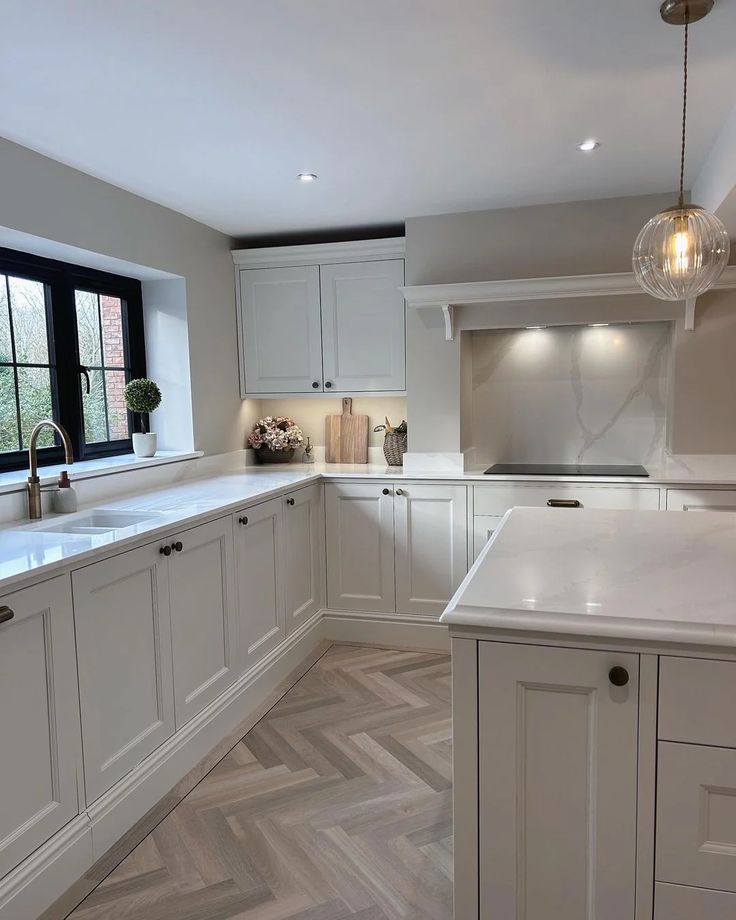 Finished kitchen renovation by Calico Joinery in Edinburgh — fitted shaker units, worktops and flooring