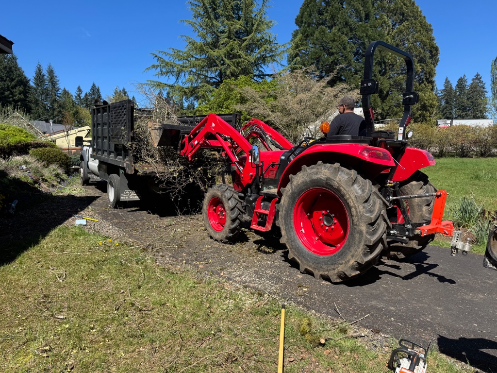 Landscaping services in Damascus, Oregon
