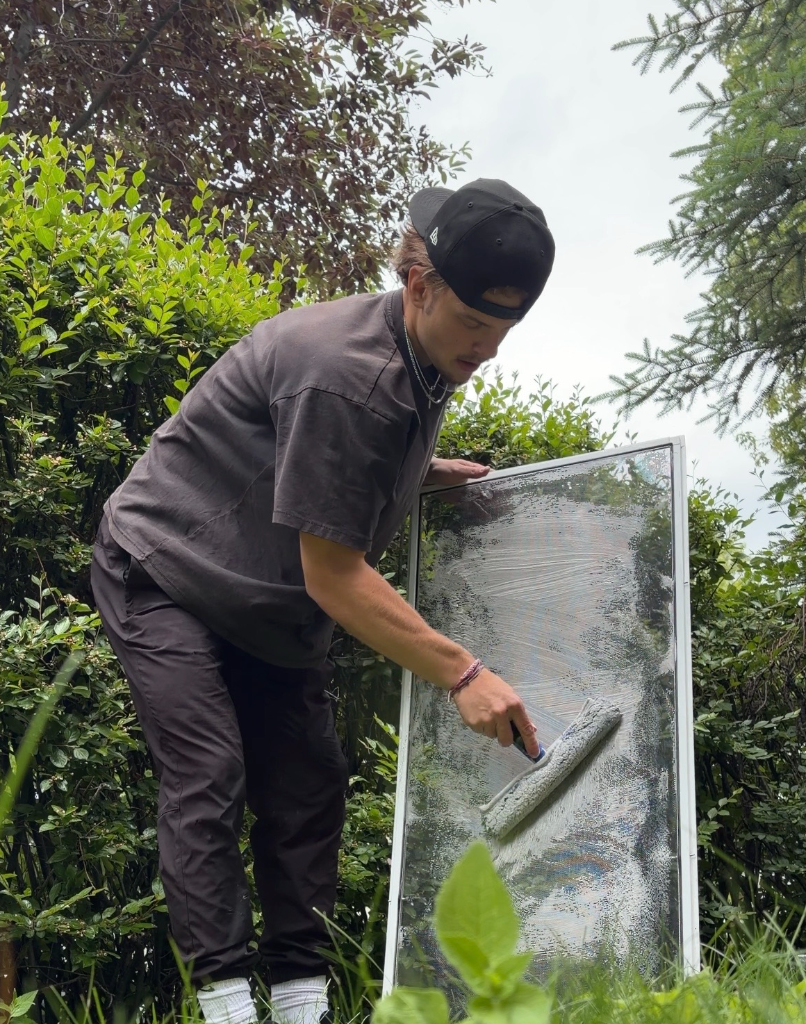 Screen Cleaning
