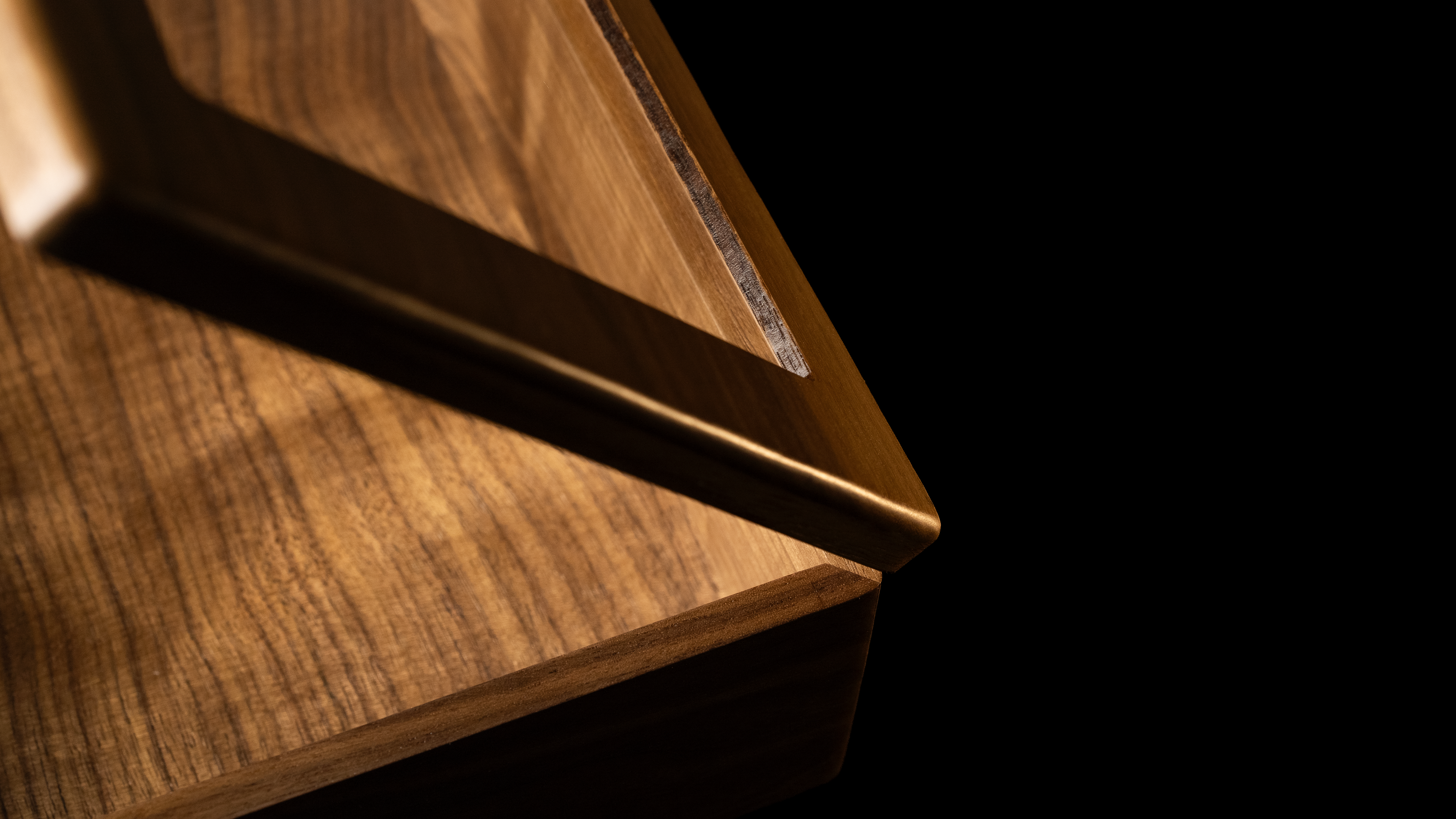 Hinged Acrylic Lid Box — view 7