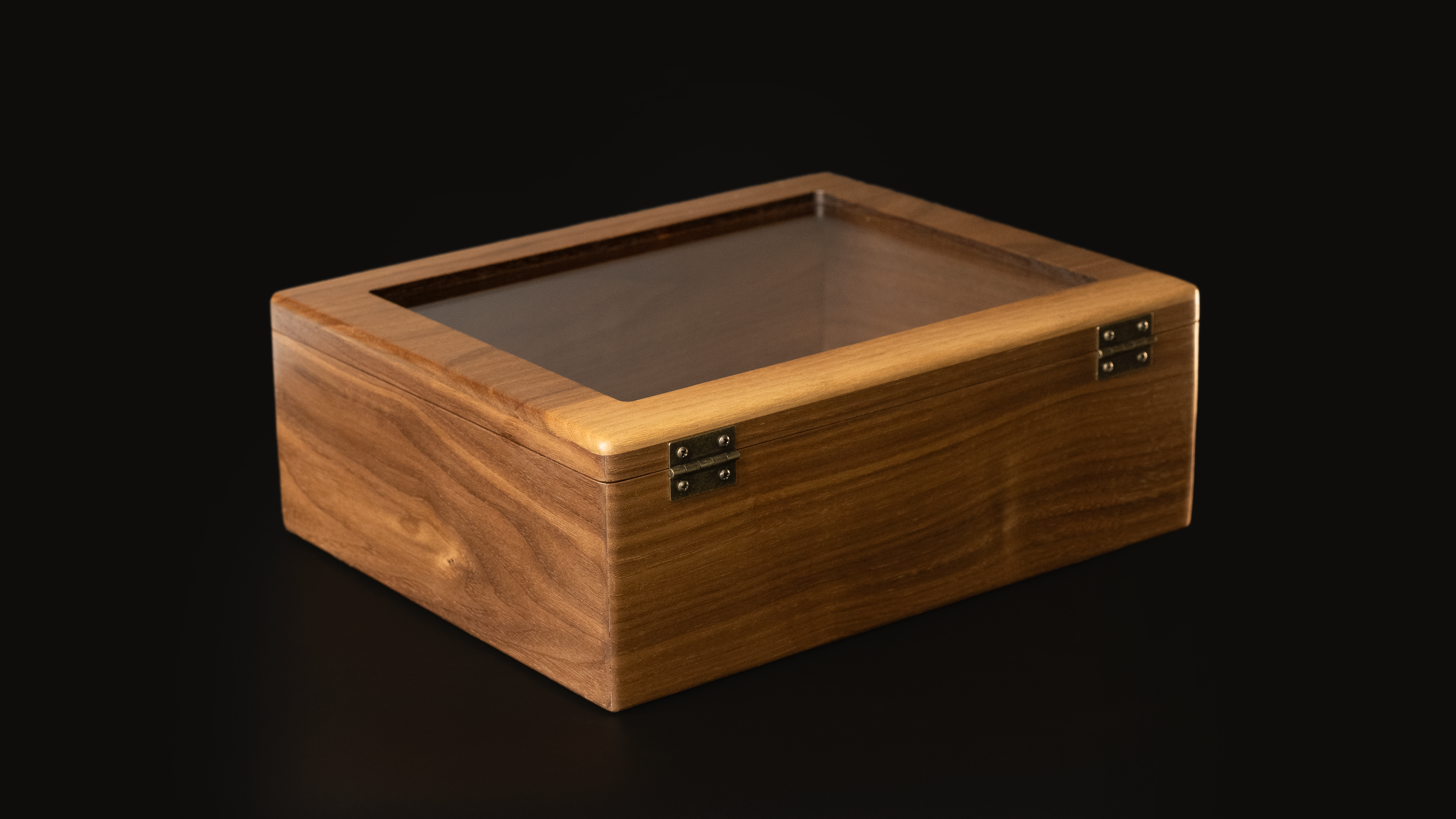 Hinged Acrylic Lid Box — view 3