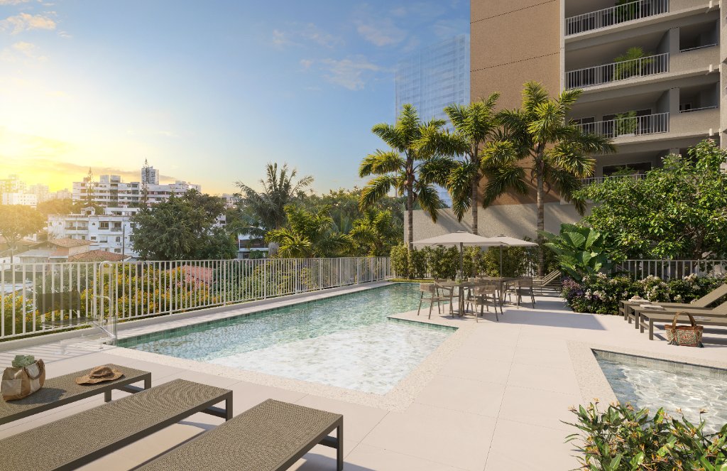 Piscina com Solarium