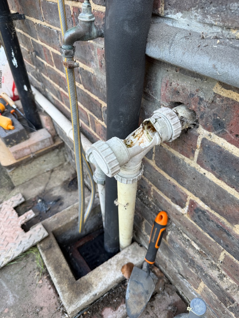 Broken Waste Pipe & Blockage Clearing — before