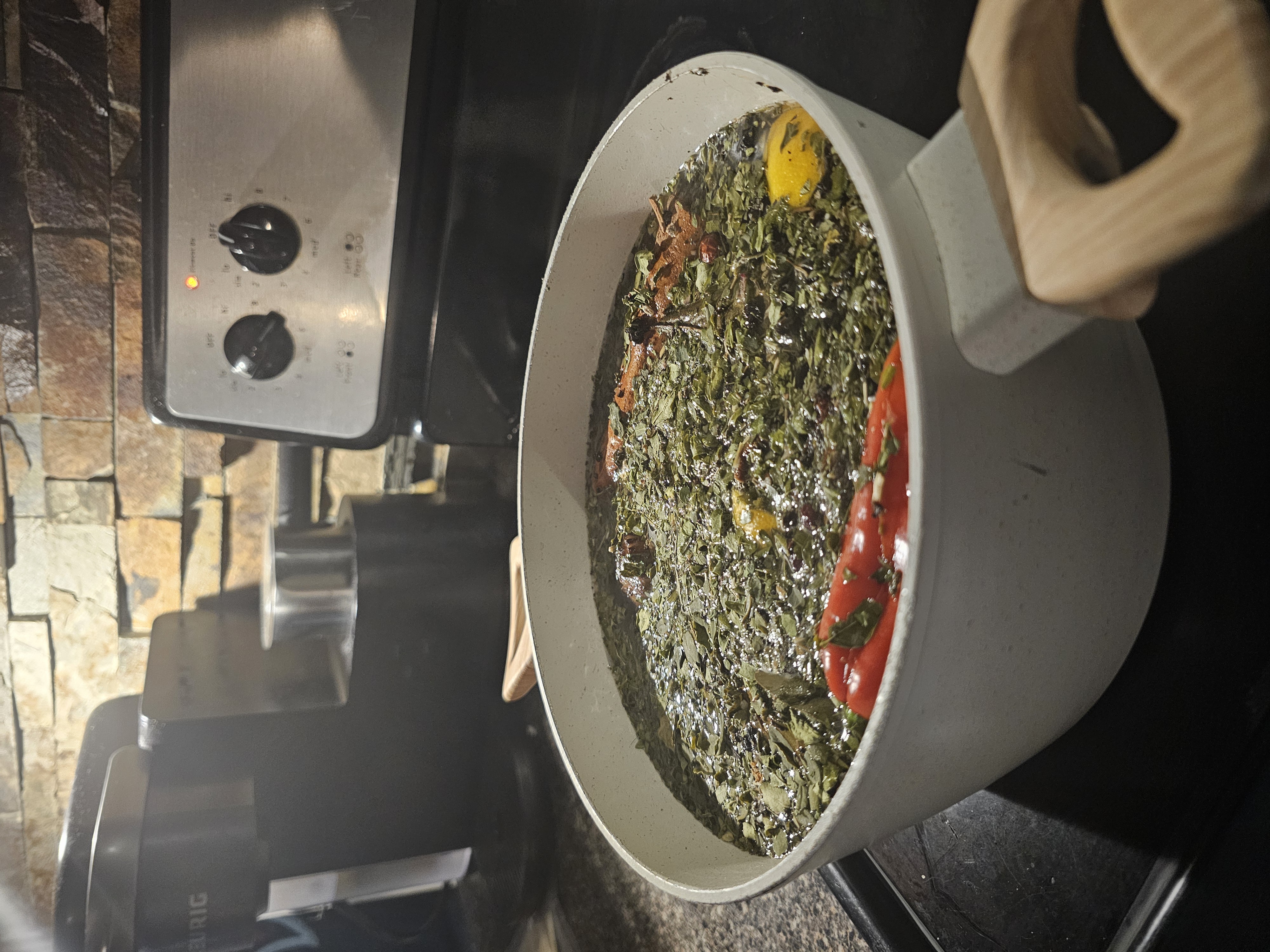 Fresh botanicals steeping