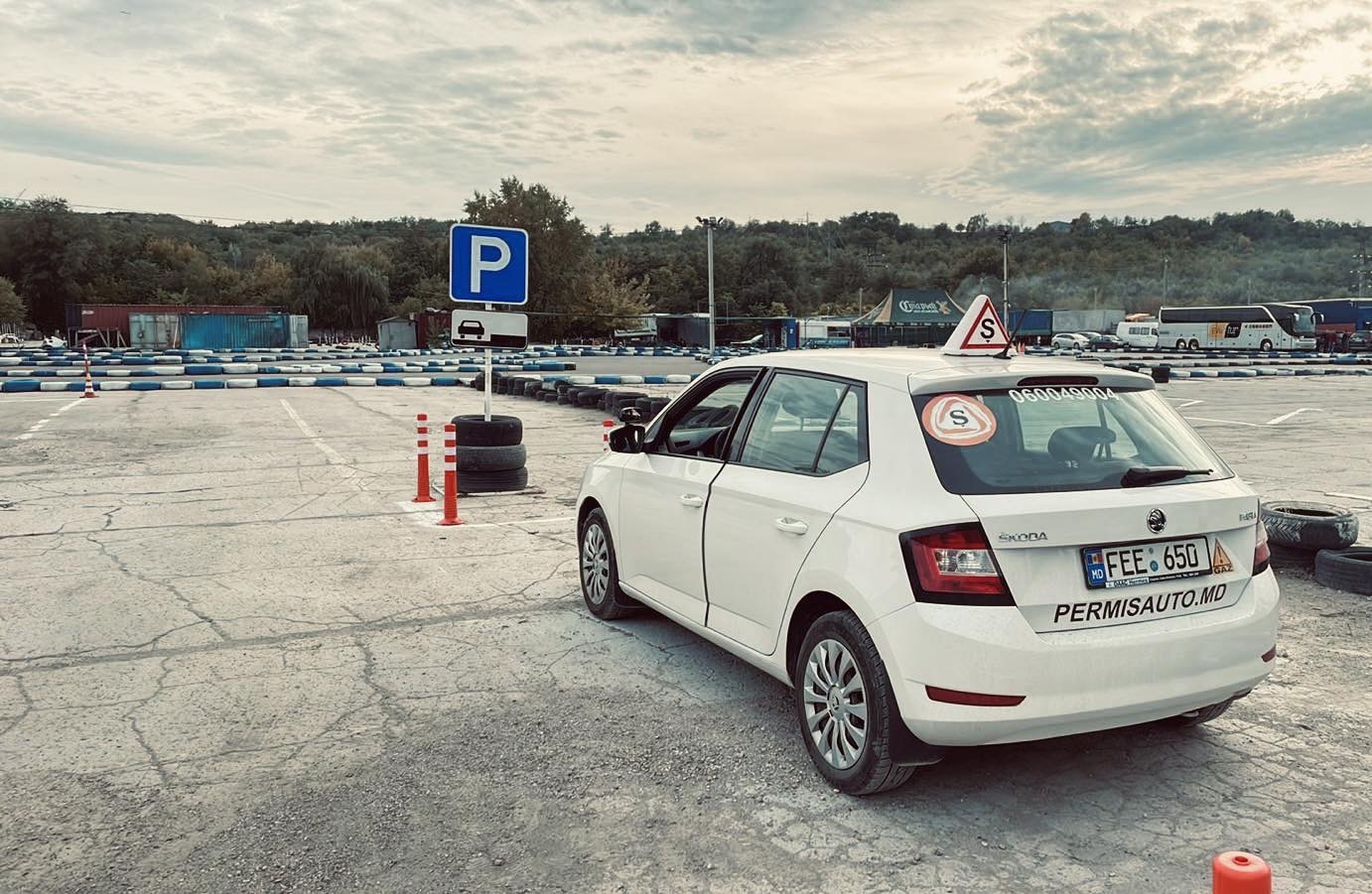 Auto Satelit