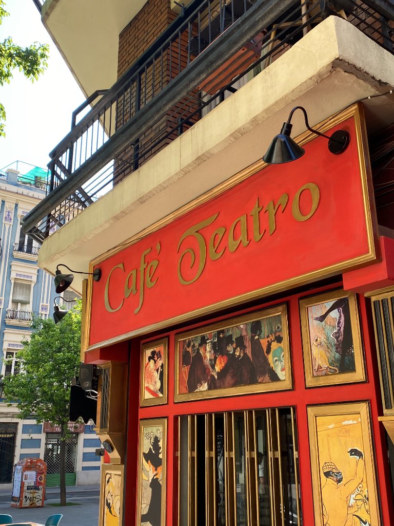 Fachada de Café Tocado 1