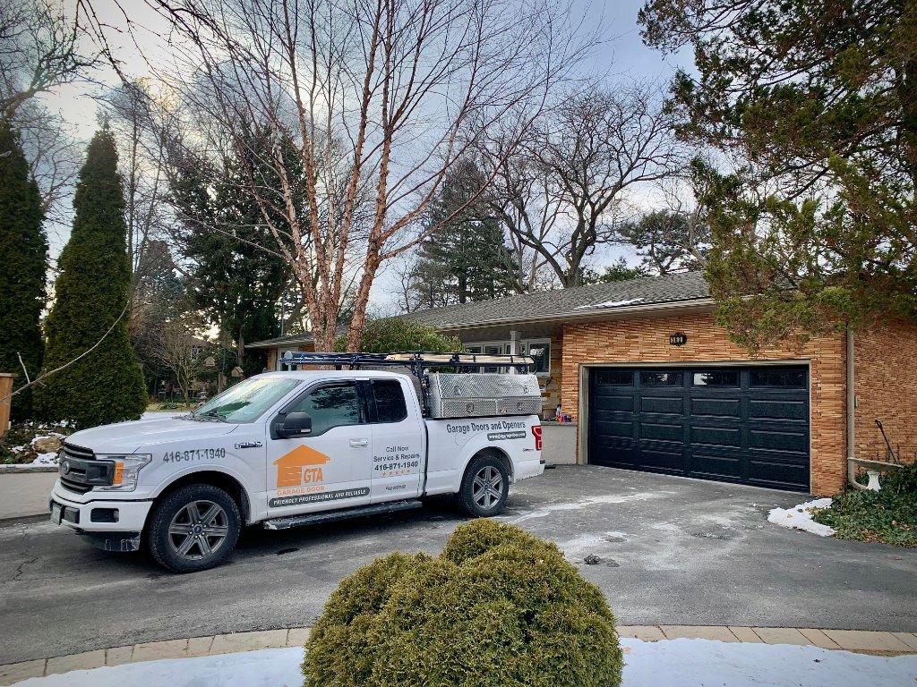 GTA Garage Door — On Site — Greater Toronto Area