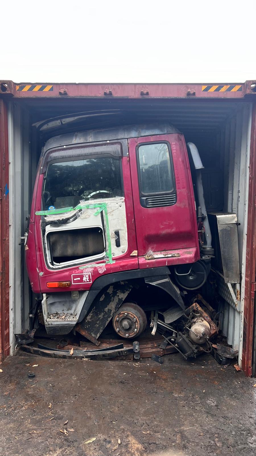 Truck body + components — export container Japan