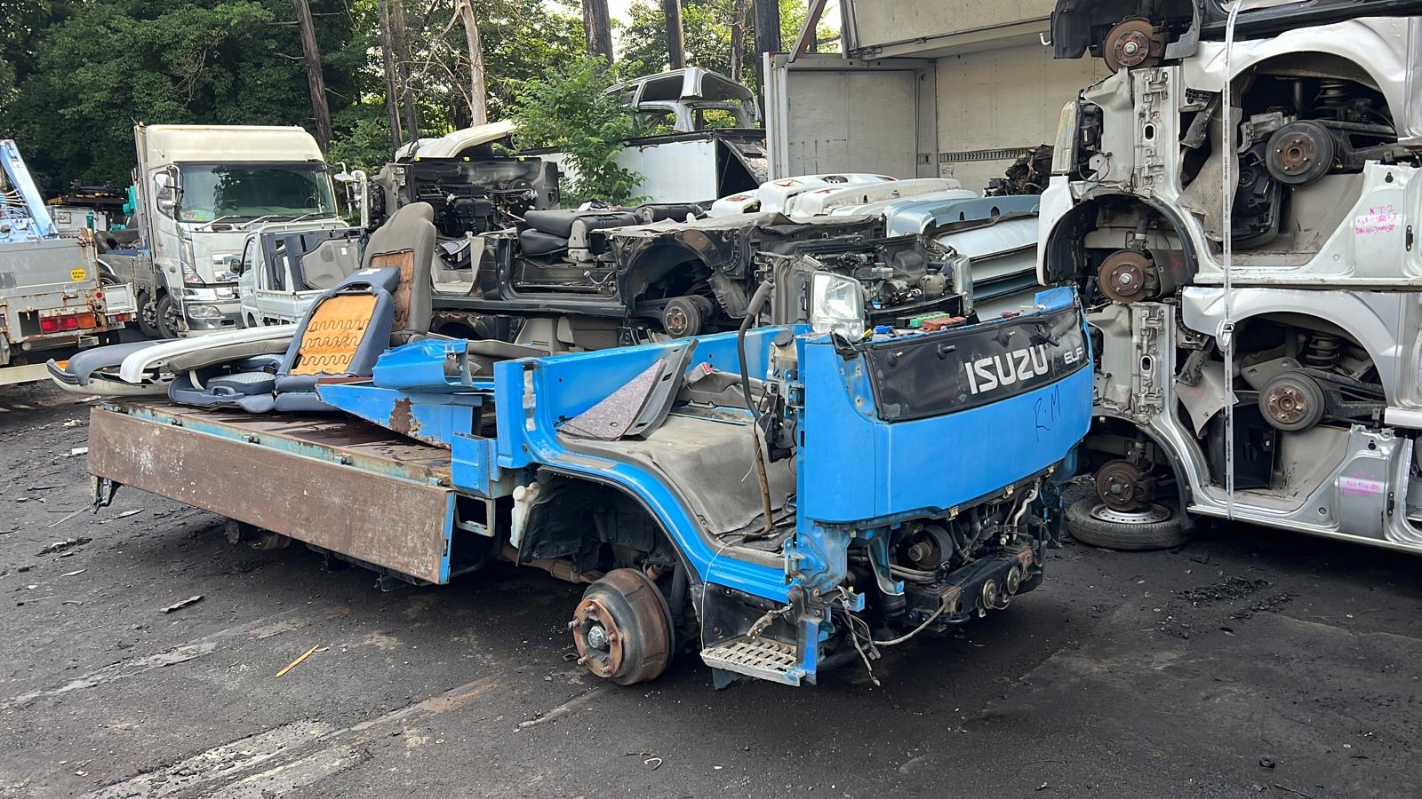 Komatsu WA100-5 (2004) — 3,500,000¥, newer spec