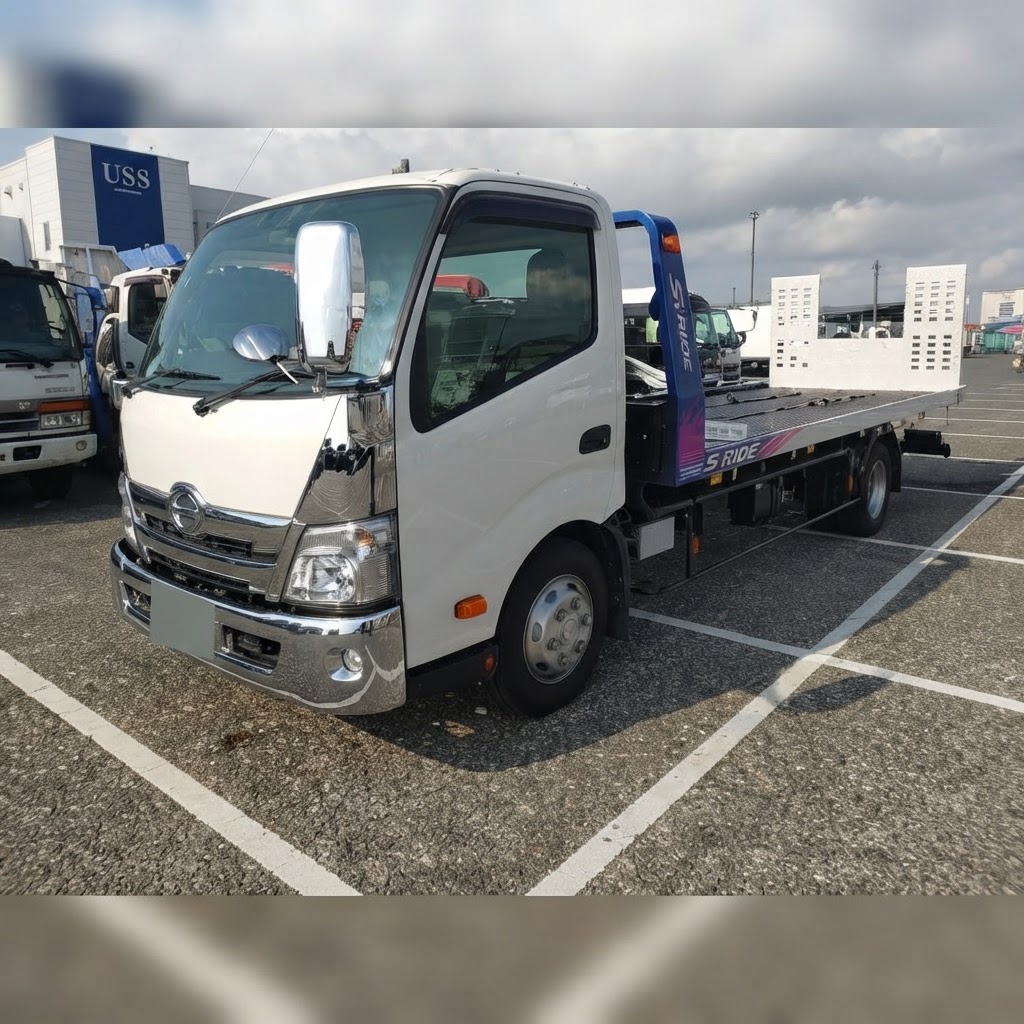 Hino Dutro Car Carrier (Tadano S-RIDE EX)