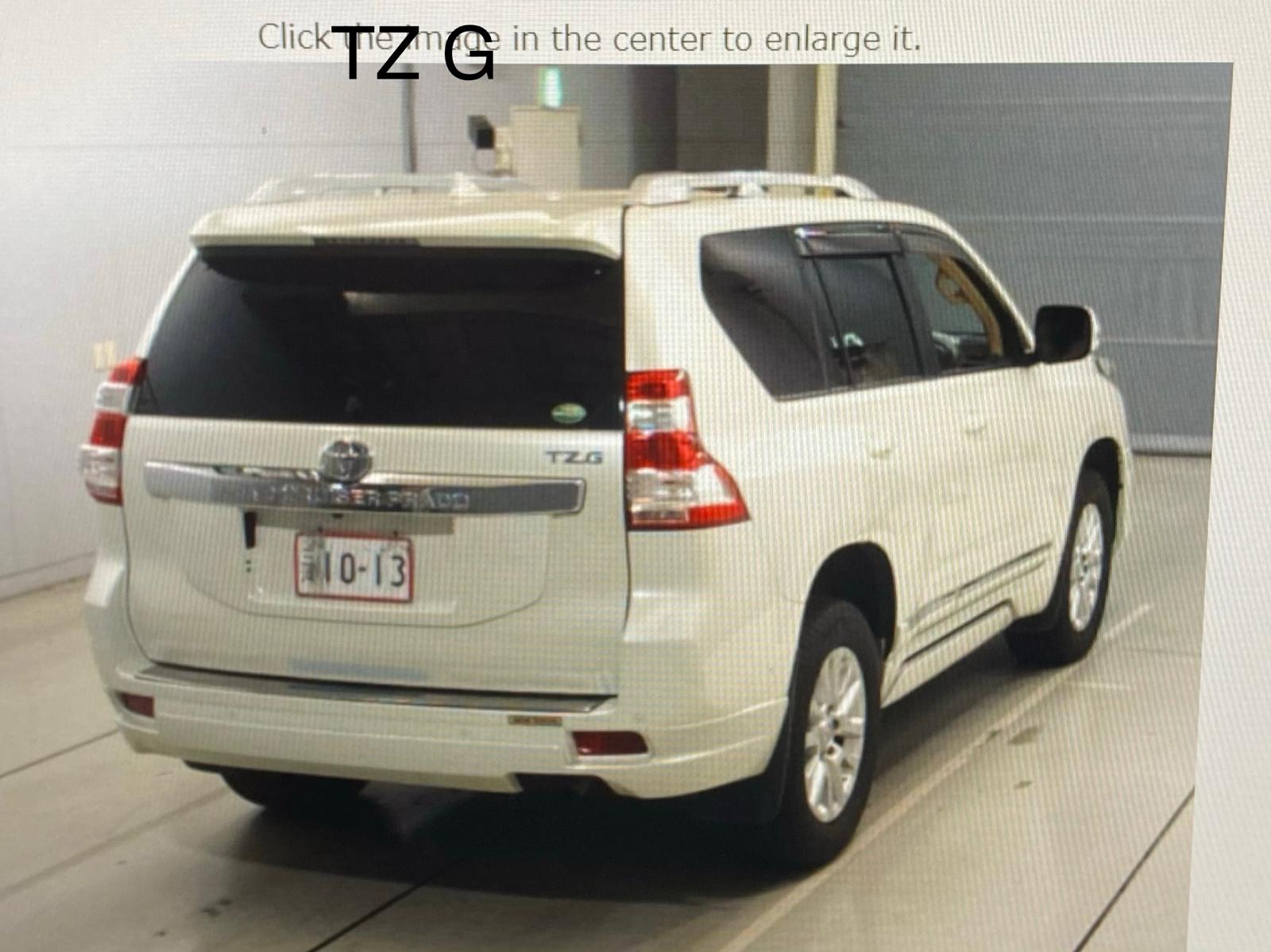 Tyre container — truck-mounted, departure ready