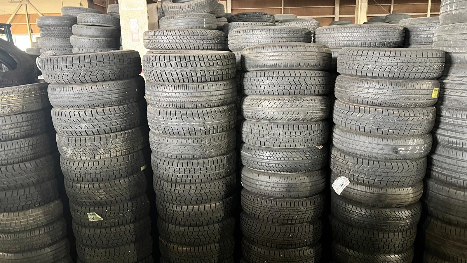 Large wheel loader — Japan auction