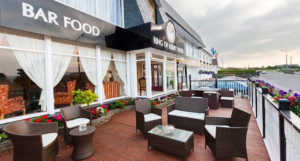 Ring of Kerry Hotel exterior patio and bar