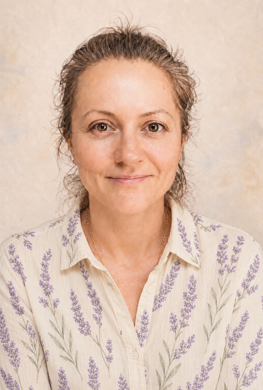 Ioana Sumalan — Hypnotherapist and Life Coach