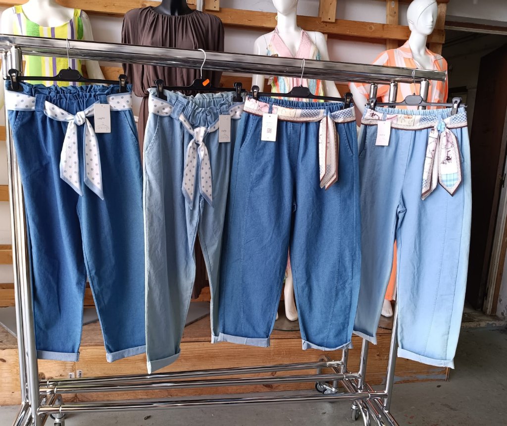 Pantalón Denim Cinturón