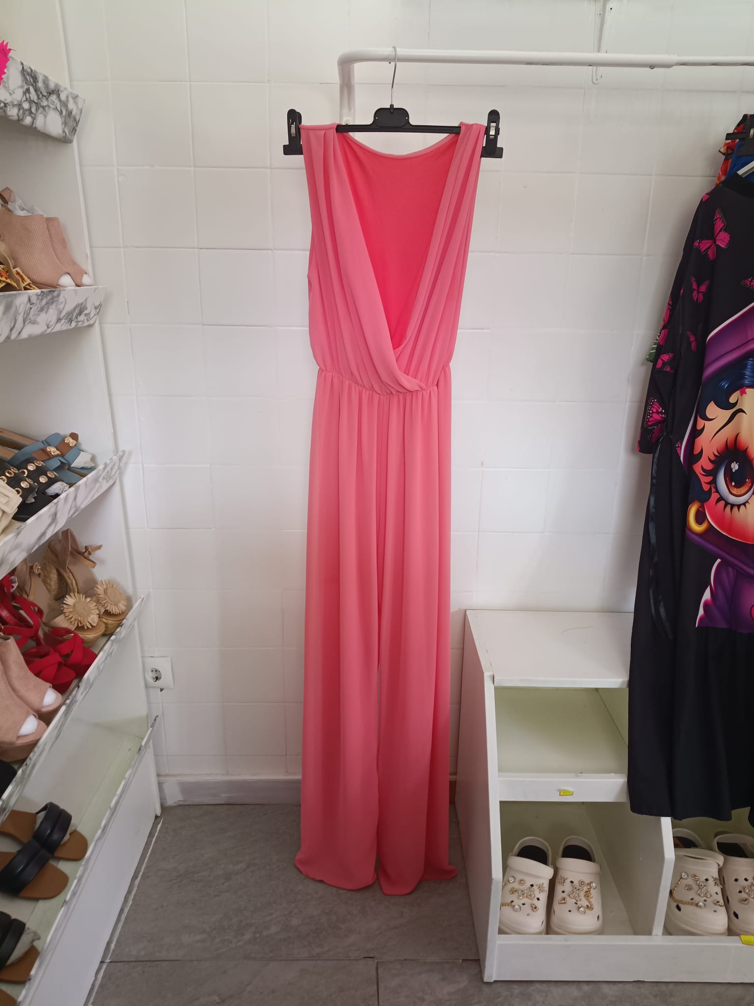 Mono Coral Pink