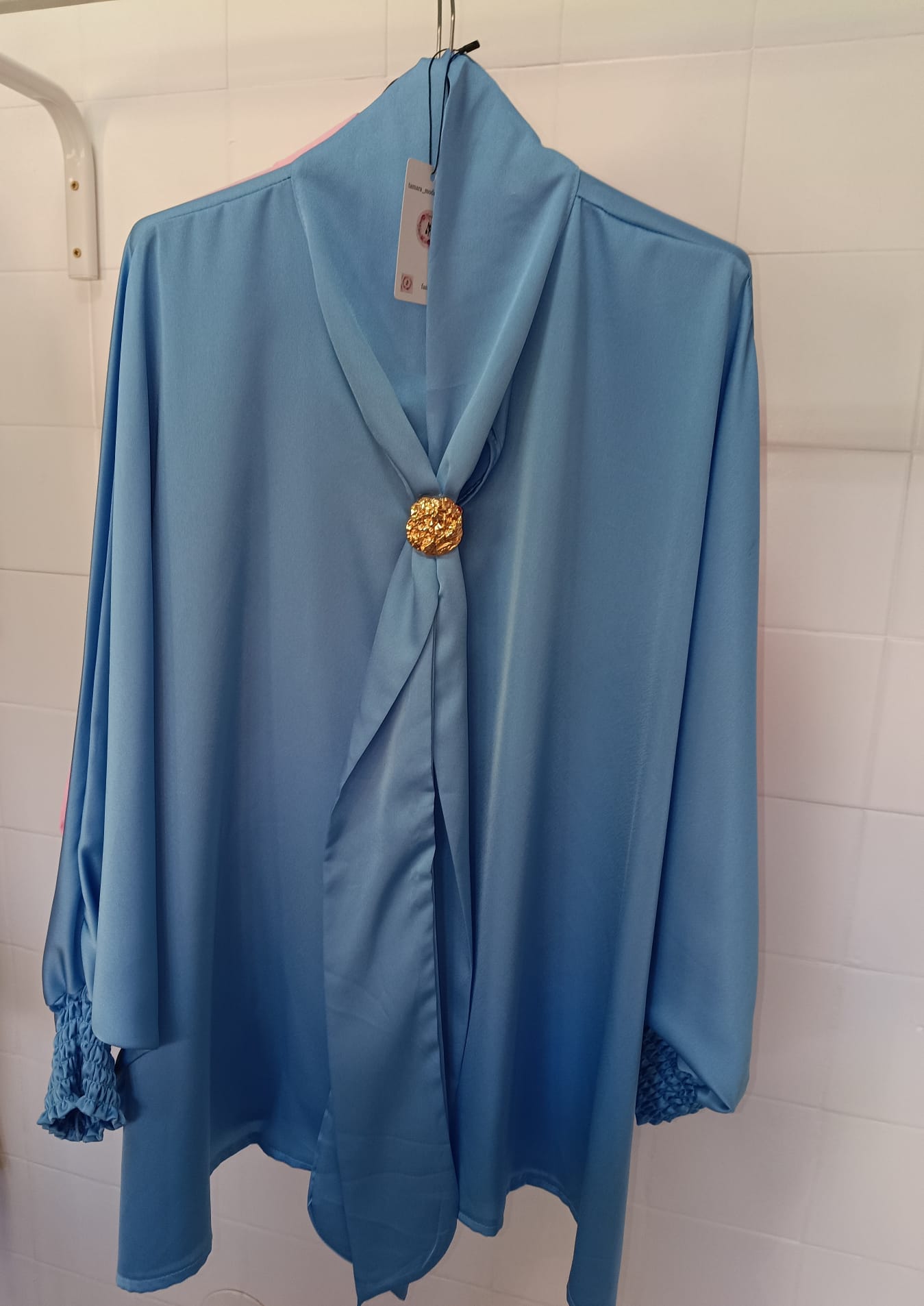 Blusa Azul Satén