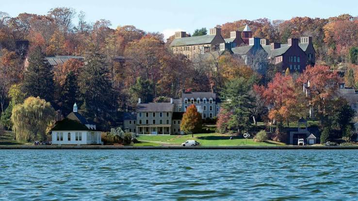 Cold Spring Harbor Laboratory campus