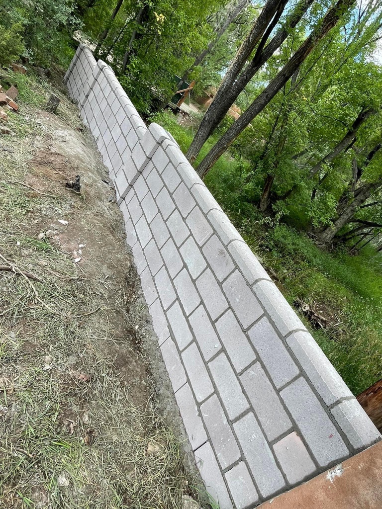 CMU Retaining Wall