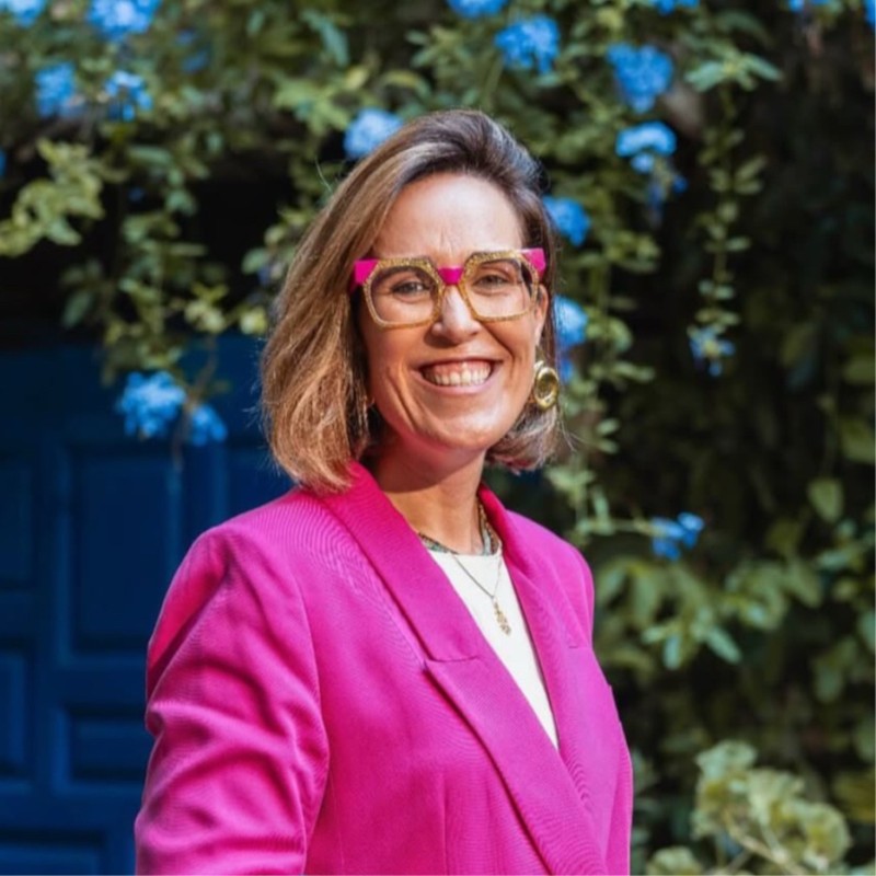 María Francés