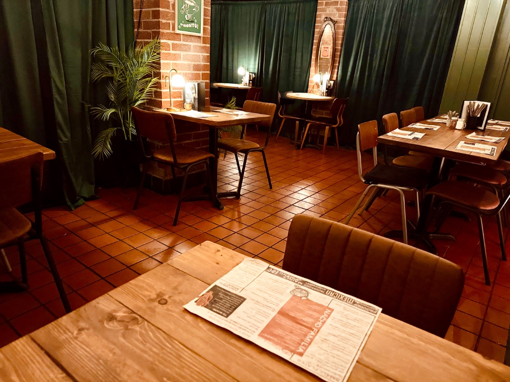 Elephant & Co.