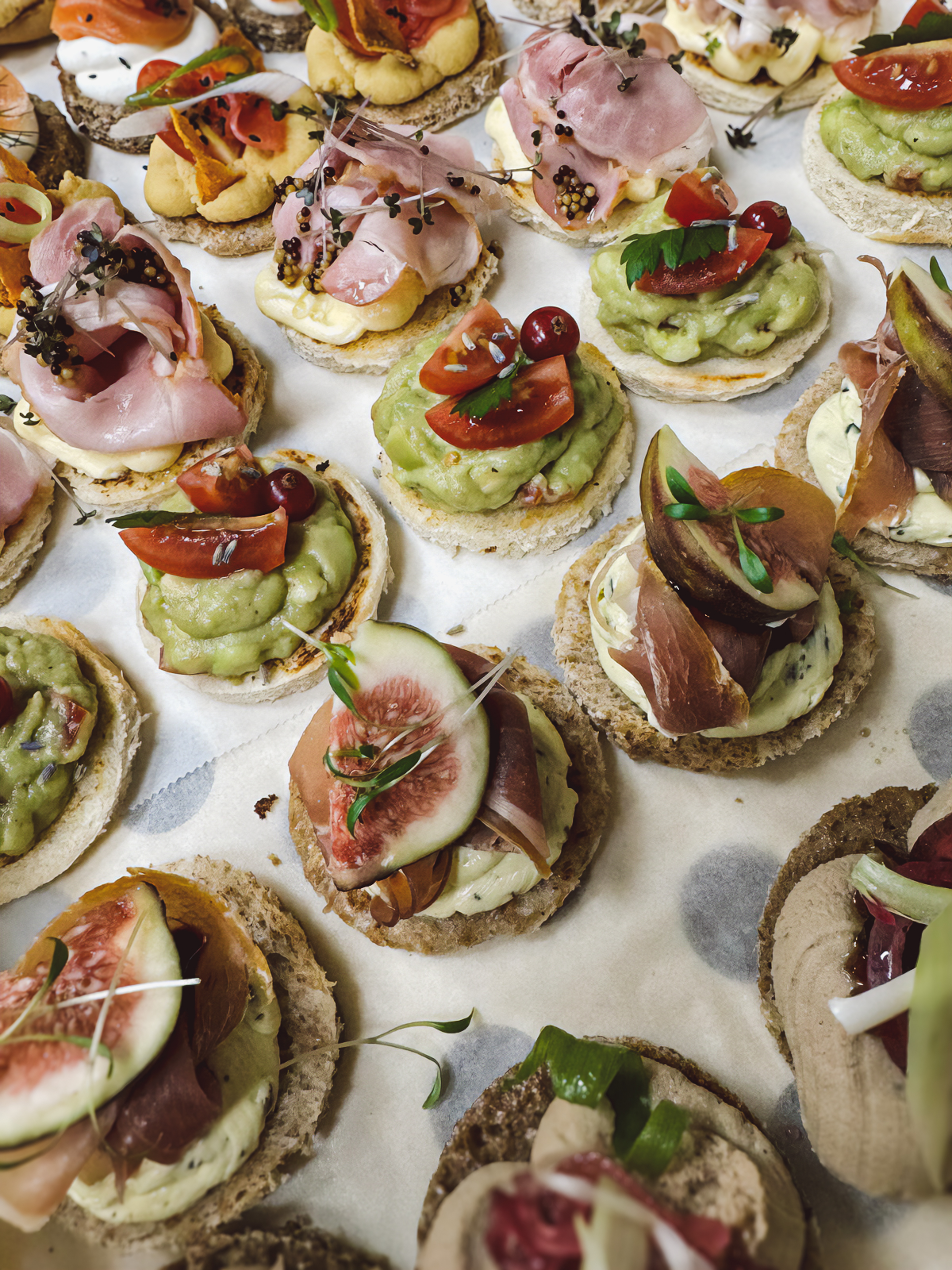 Catering od FoodARTu nově i online: objednejte vše pohodlně přes Gastrosvět